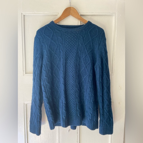 A.P.C. Men's Deep Blue Lambswool Crewneck Sweater - Picture 5 of 5